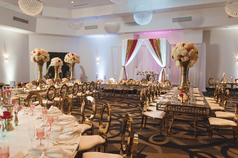 B Resort & Spa Lake Buena Vista Orlando Wedding Venues